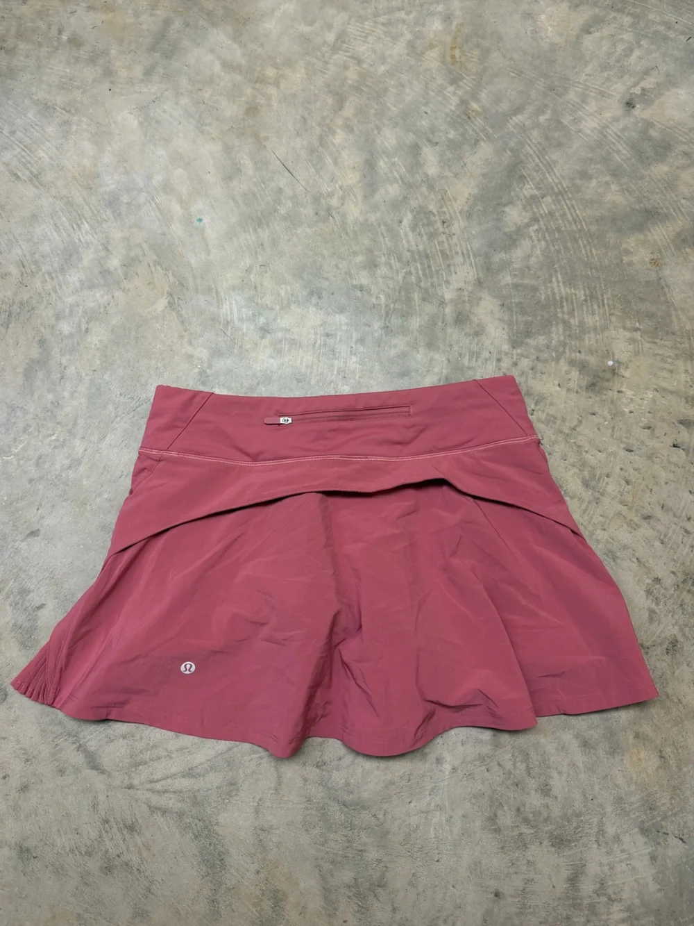 lululemon athletica play of the pleats Mini Skirt in Dusty Rose